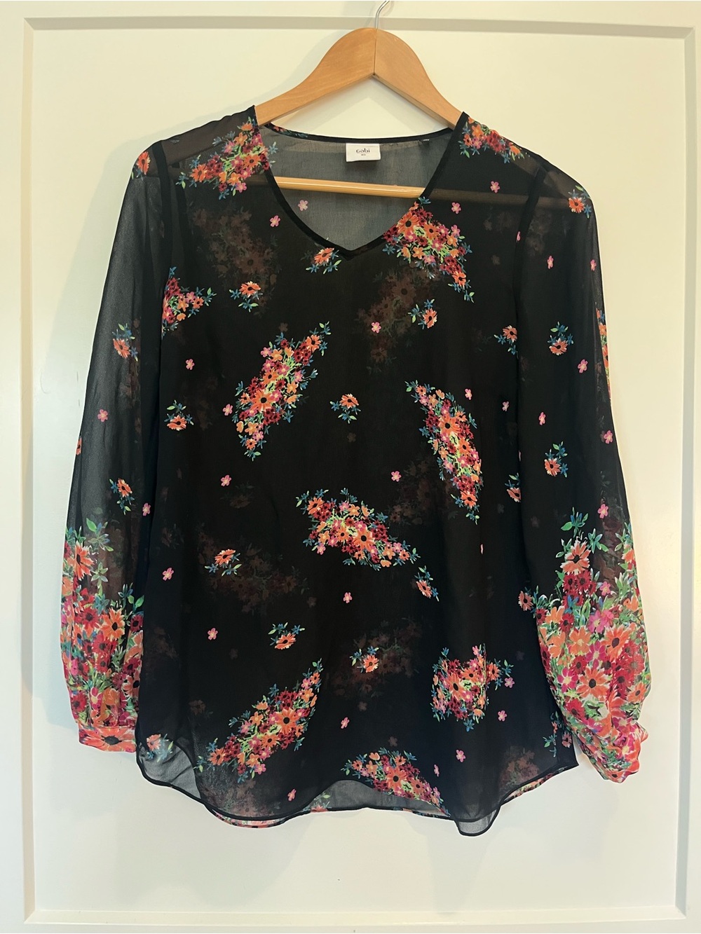 Cabi Black Sheer Floral V neck whimsigoth dark romantic feminine blouse sz XS